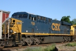 CSX 768 crosses Maple Junction 